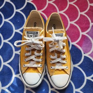Size 8 Converse Mustard Color